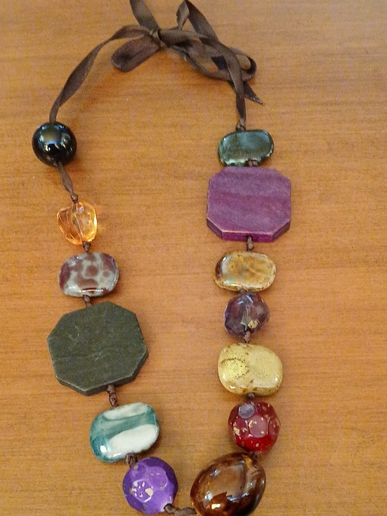 Source Unknown Jewelry - Multi-Color Beaded Ribbon Necklace - Womens Jewelry !